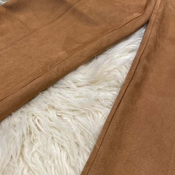 NWT Fab ANN TAYLOR Faux Suede Cropped Pants 0P - Picture 2 of 8